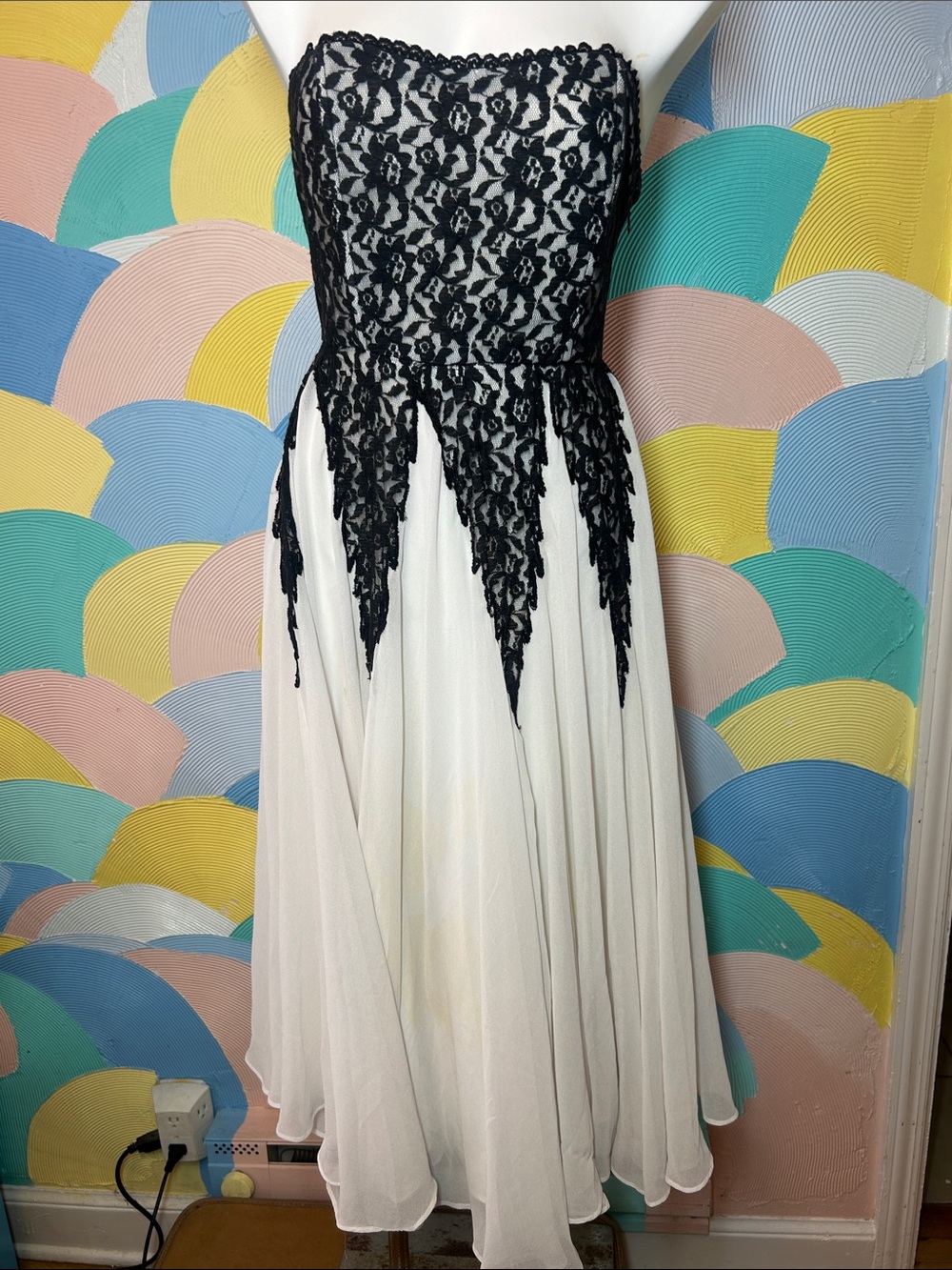 Free People Strapless Black Lace Overlay White Midi Dress sz M